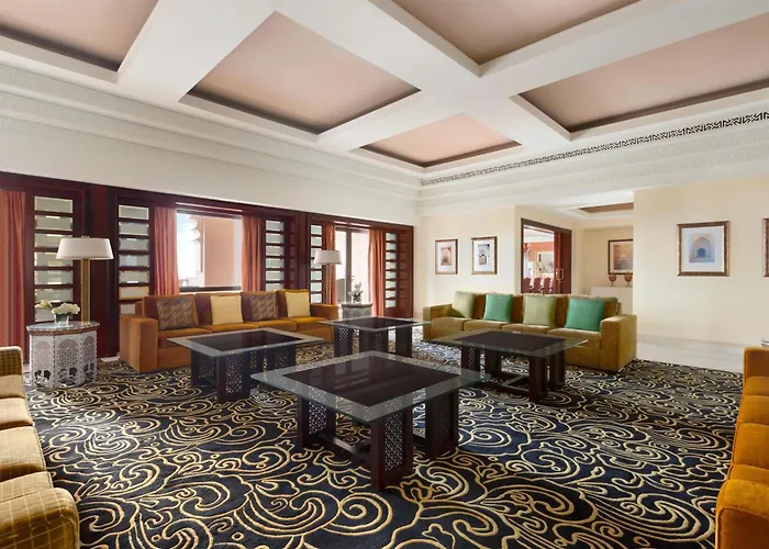 Al Husn Hotel Maskat Mit Golfplatz