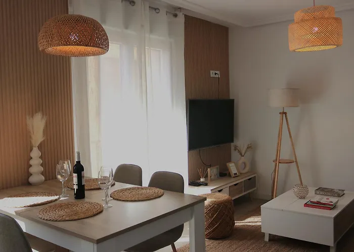 Apartamentos La Herradura PLaza Haro