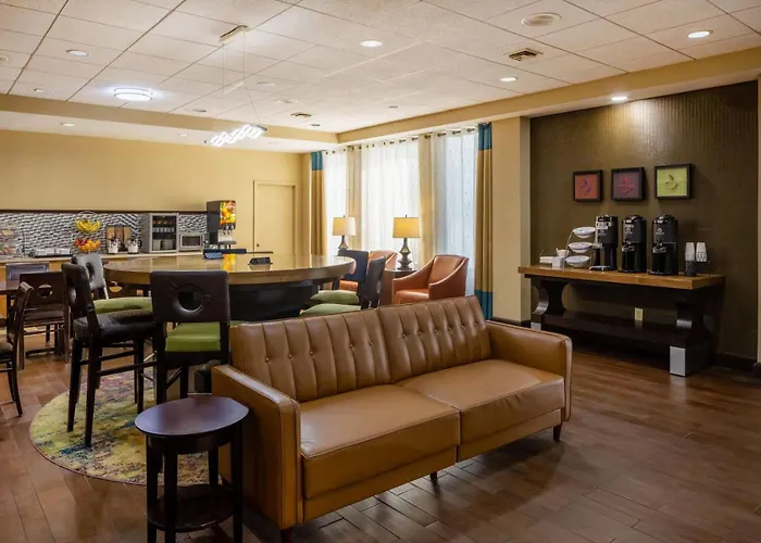 Baymont By Wyndham Columbus Ga