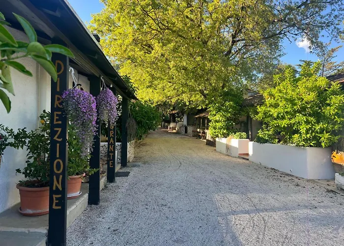 Agriturismo Monte Sacro Mattinata con Piscina