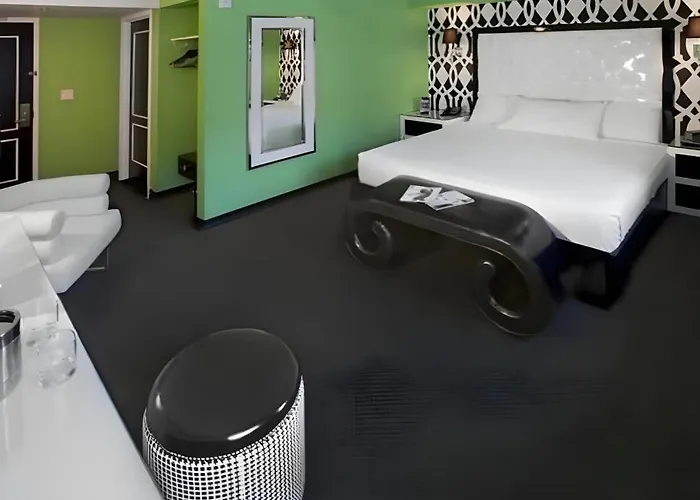 Cabana Suites At El Cortez