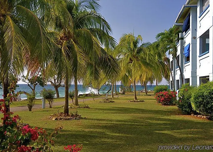 Carib Beach Apartments Negril