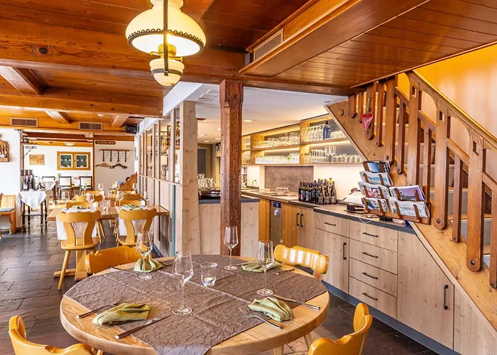 Hotel Restaurant Hirschen Unterseen