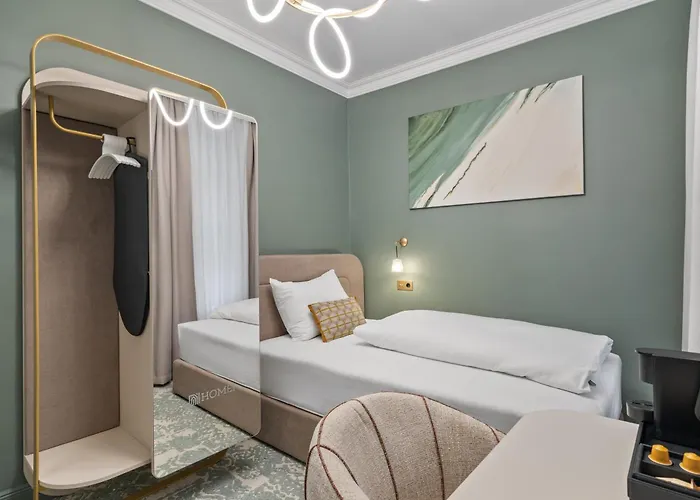 Hotel Pension Lumes - Self Check In