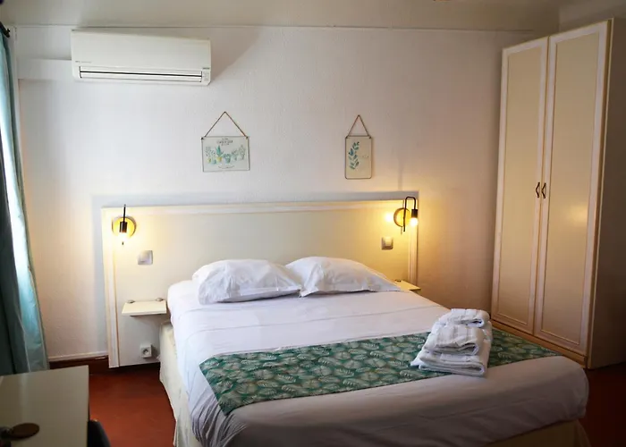 Hotel Le Flore Fréjus