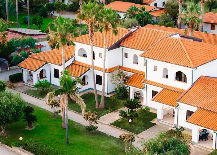 Villaggio Torre Ruffa Robinson Capo Vaticano