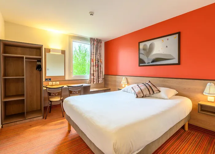 Ace Hotel Montluçon Saint-Victor-des-Oules