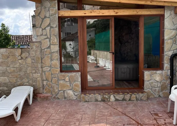Villa Casa Tio Paco Cazorla con Piscina