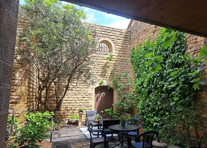 Casa Rural Erletxe La Guardia