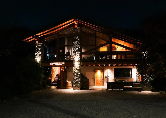 Boutique Maison Bionaz Luxury Ski & Sport Jovencan