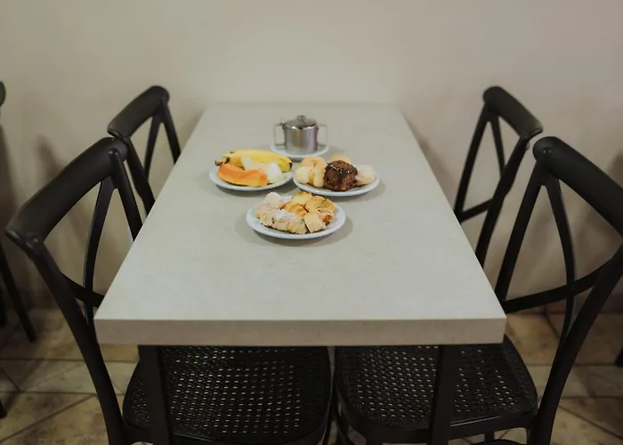 Hotel Nacional Service - Fácil acesso a Região da 44 e Rodoviária Goiânia