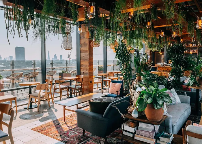 Treehouse Hotel Londres - um hotel de 4 estrelas
