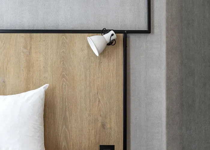Boutique Ibis Daumesnil Porte Doree Paris
