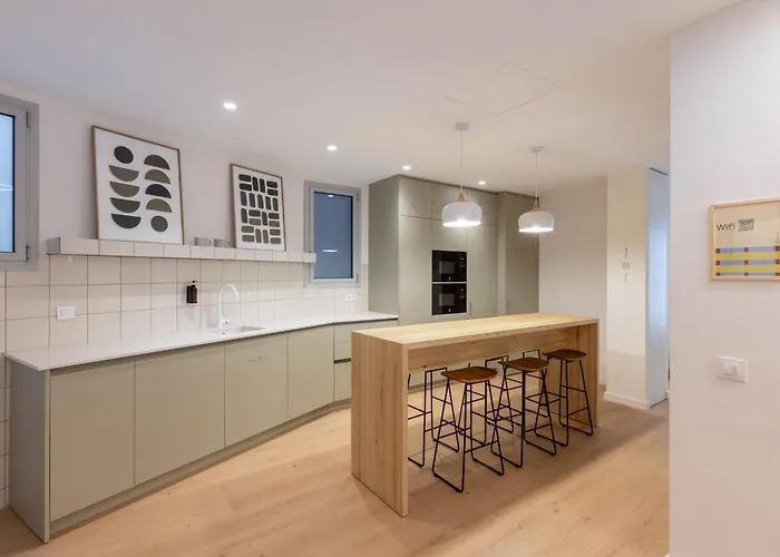 Diagonal House Hostel