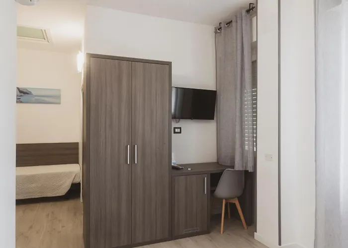 Hotel Il mare di Giulia Marcelli