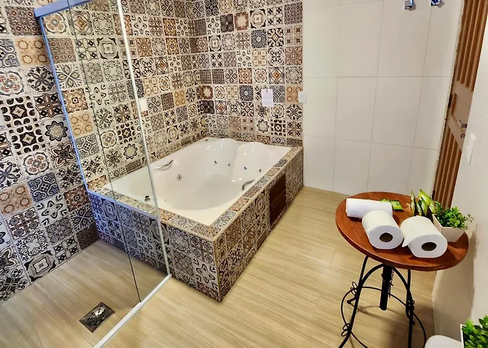 Pousada Bliss House - Opções de suites com hidromassagem