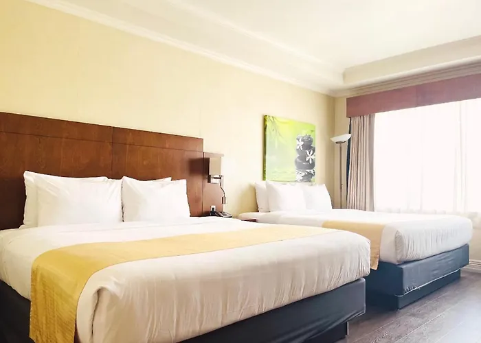 Hotel&Suites Le Dauphin Drummondville