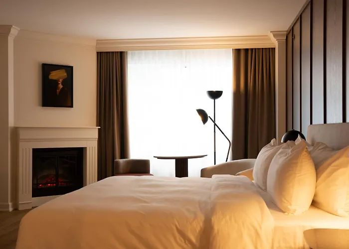 Metcalfe Hotel Montreal By Gray Collection