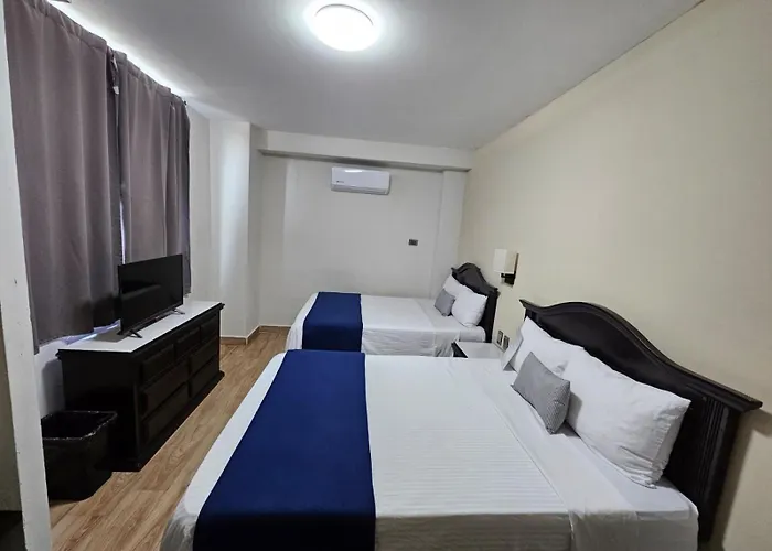 Pet friendly Hotel Plaza Del Arco - Monterrey