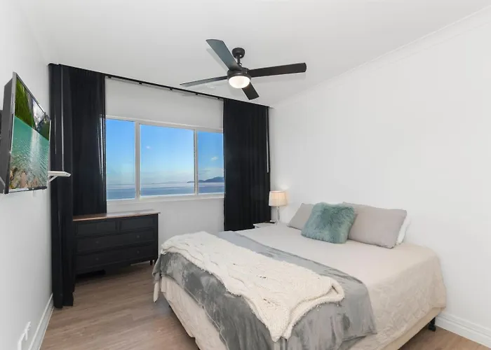 Mariners North Holiday Apartments