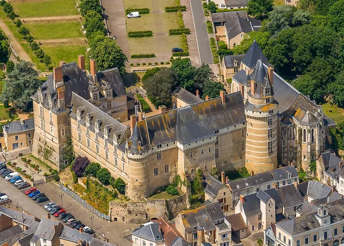 Chateau de Durtal