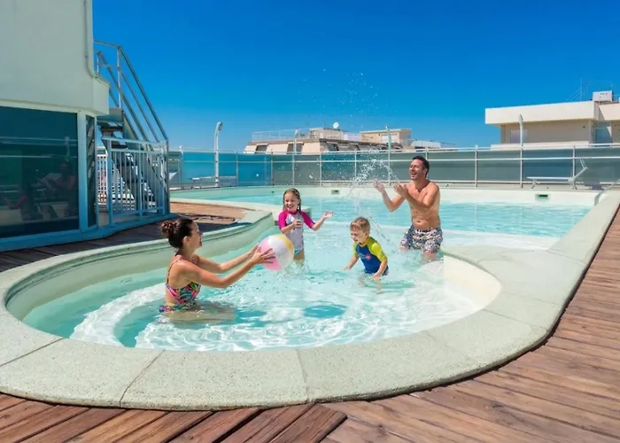 Residence Hotel Club House