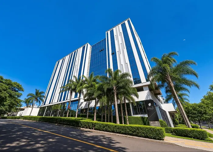 Hotel Laghetto Stilo Higienópolis Porto Alegre - um hotel de 4 estrelas