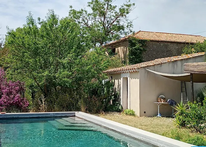 Domaine De Manteau-Bleu