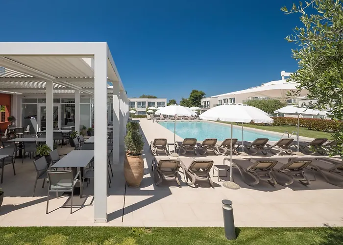 Maj Luxury Residence
