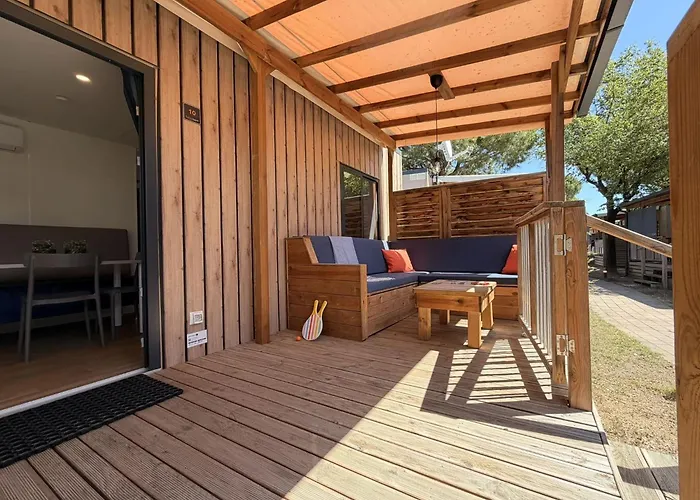 Estivo Premium Deluxe Mobile Homes On Camping Malibu Beach