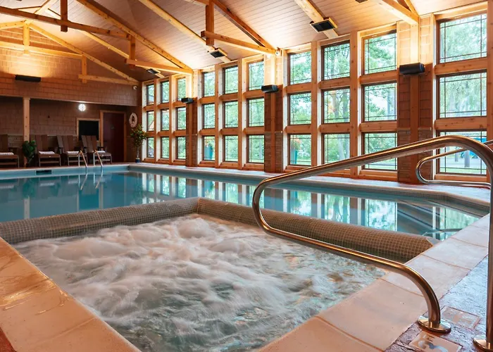 Tamarack Lodge