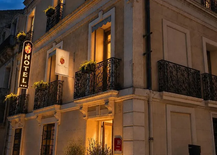 Hotel d'Aragon - Place de la Comédie