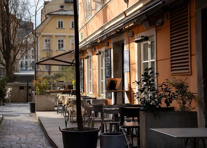Boutique Vander Urbani Resort - A Member Of Design Hotels Laibach