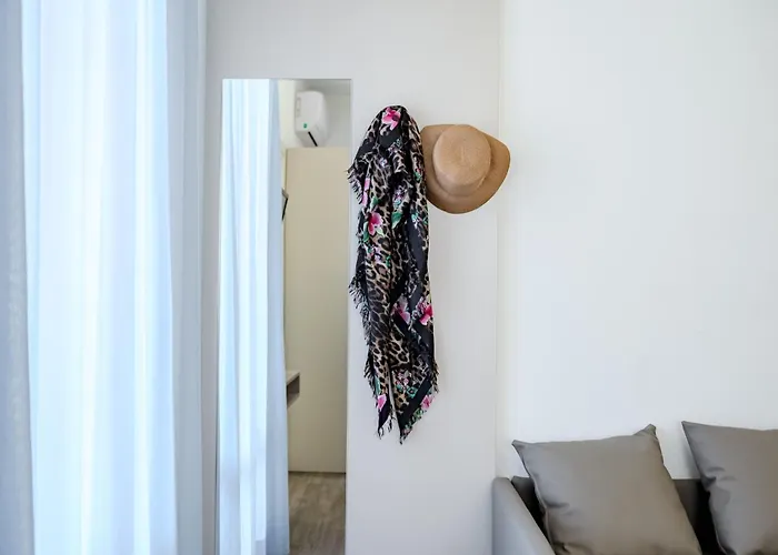 Hotel Etna
