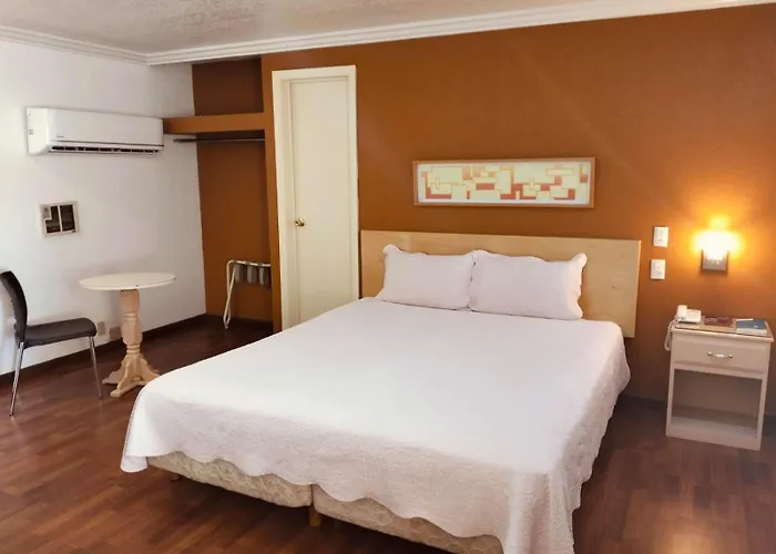 Hotel Regis Mexicali