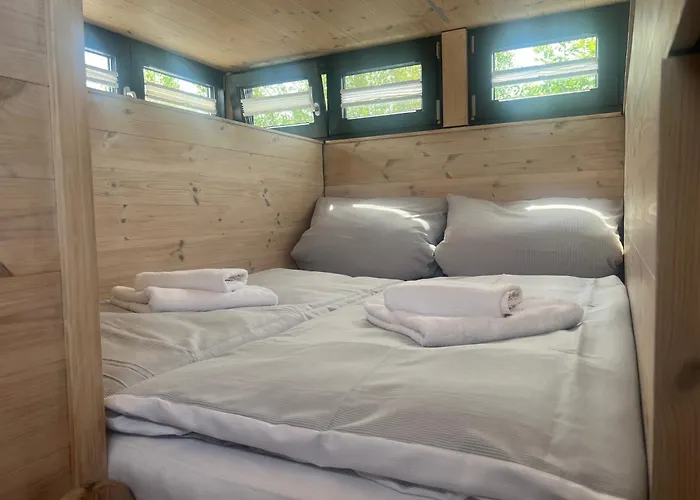 Hausboot Resort Nordseeküste Wilhelmshaven