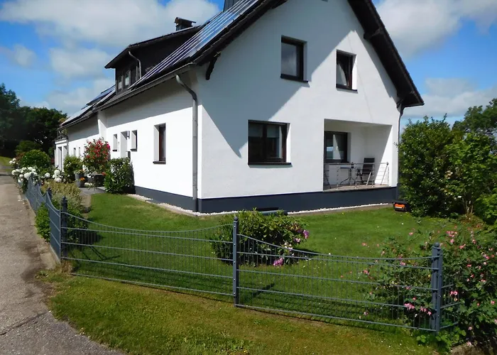 Ferienwohnung Charly Hellenthal