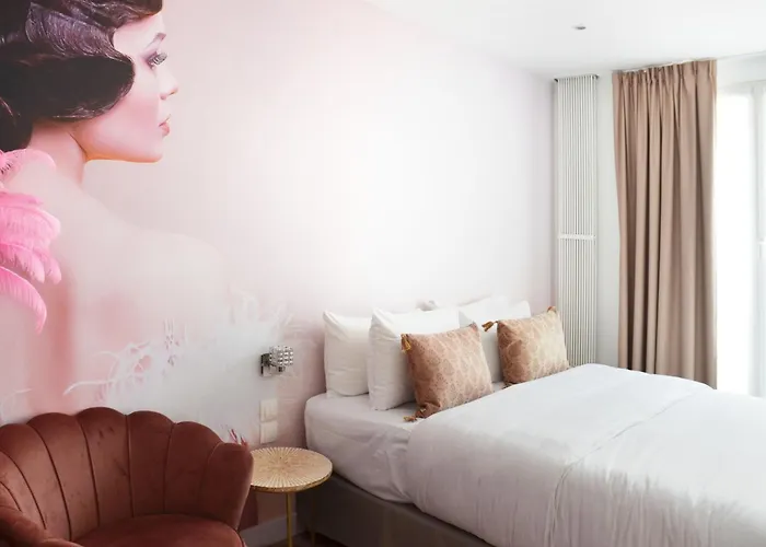 Le Glam's Hotel