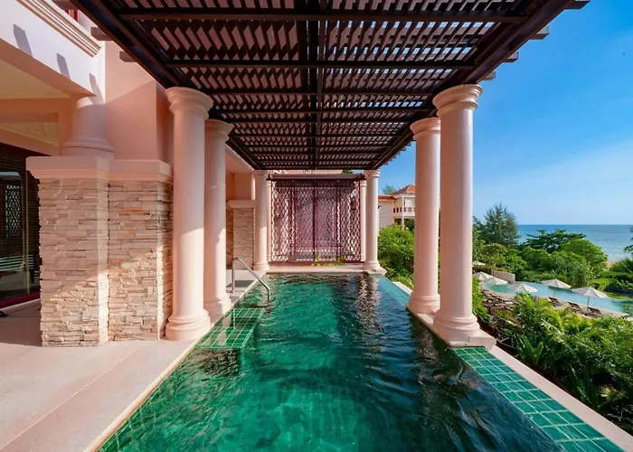 Centara Grand Beach Resort Phuket Karon