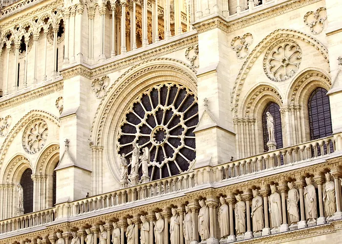 Hôtel Le Monna Lisa by Inwood Hotels Paris