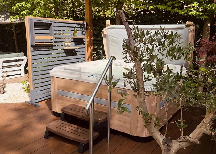 Berg en Bos Suite met luxe jacuzzi