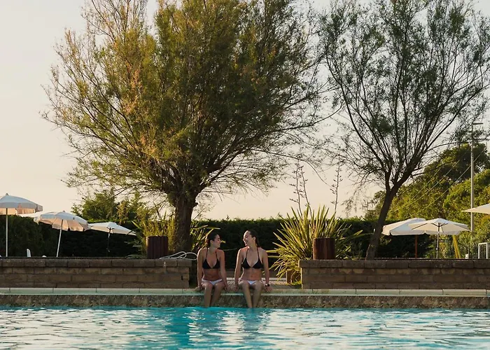 Agriturismo Le Pescine Vada con Piscina