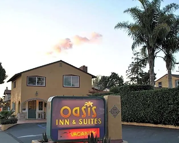 Oasis Inn And Suites Santa Bárbara