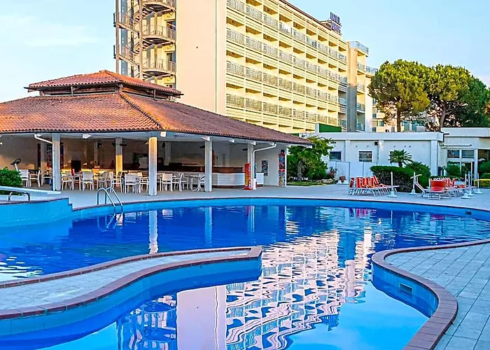 Hotel Adria Milano Marittima - un hotel a 4 stelle 