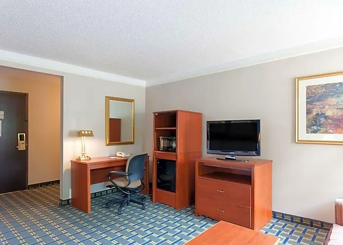 Baymont By Wyndham Memphis East