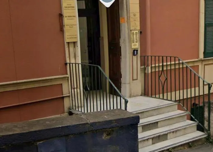Domus Fieschi Rooms Self Check In Genova