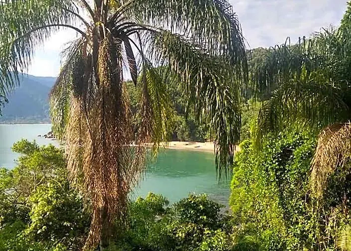 Ubatuba Surf Hostel, Apenas A 60 Metros Da Praia Da Lagoinha!