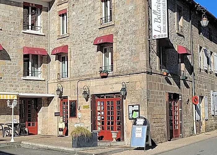 Hotel - Bistro - Bar - Pmu Le Bellerive Peyrat-le-Château