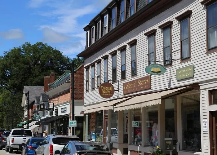 Historic Concord Suites