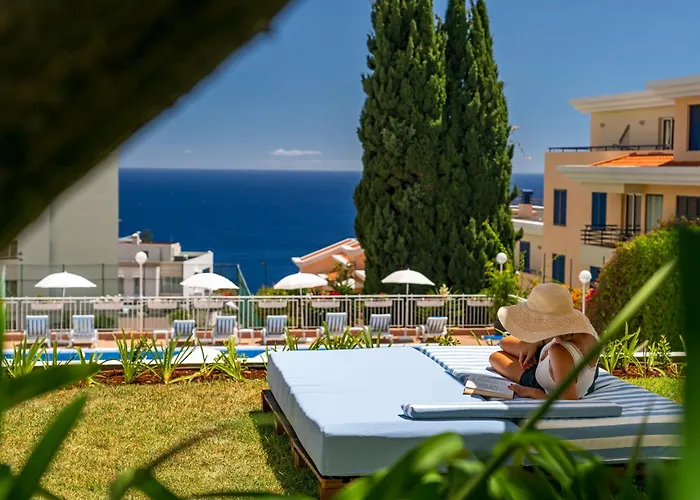 Dorisol Mimosa Studio Hotel Funchal  Con una Pista de Golf